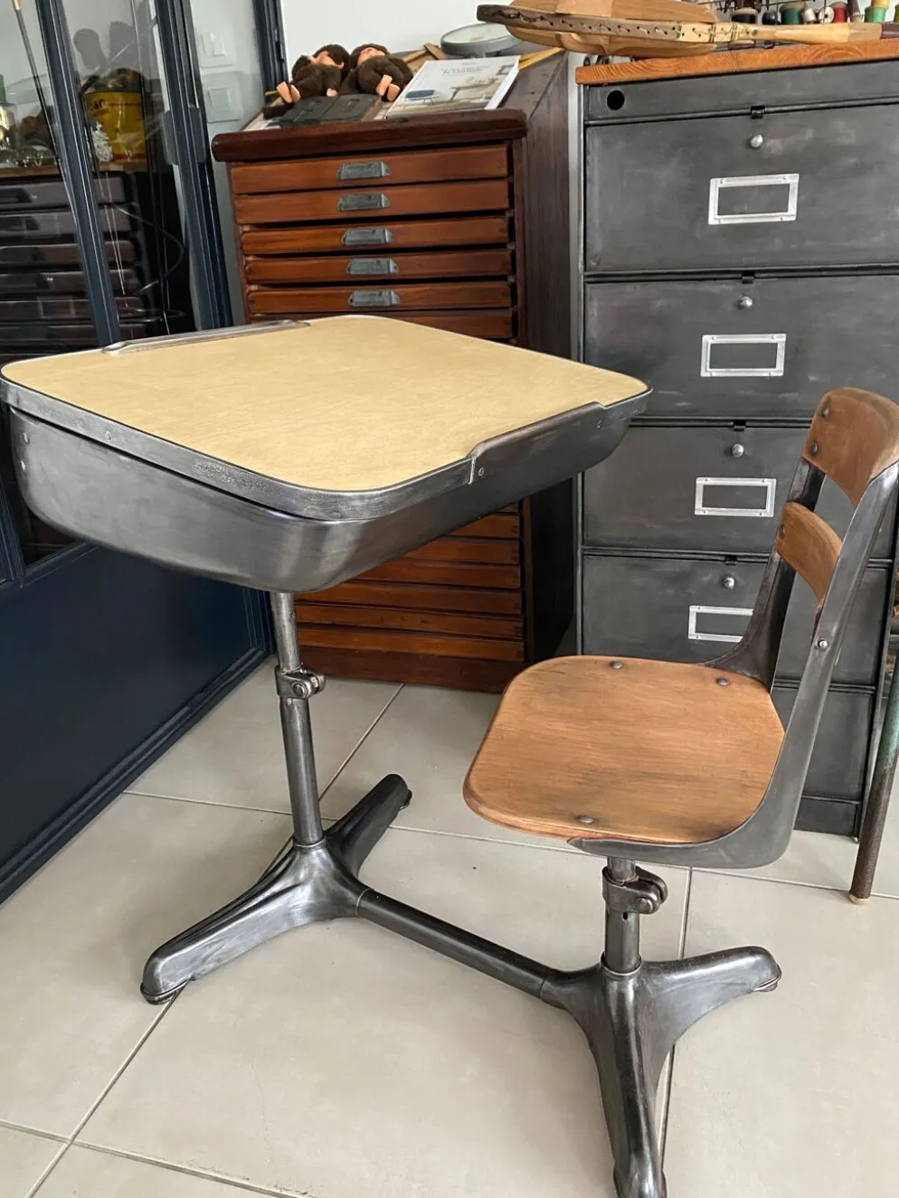 Pupitre d'écolier américain vintage