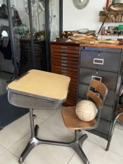 Pupitre d'écolier américain vintage