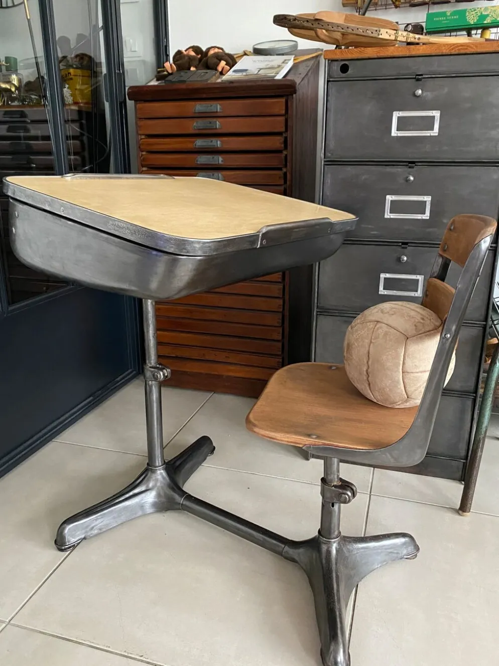 Pupitre d'écolier américain vintage