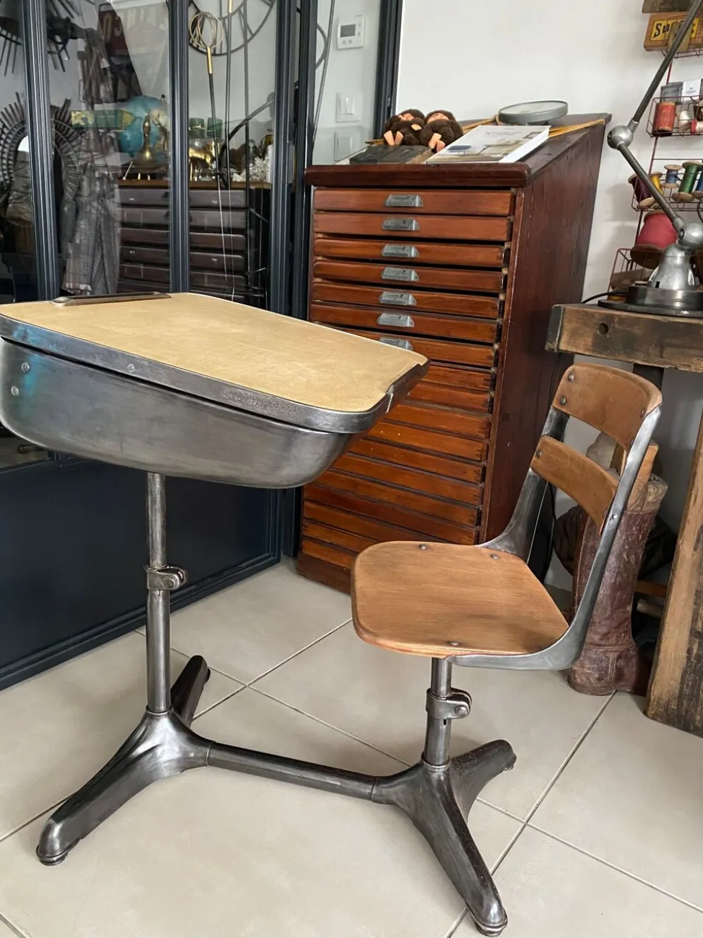 Pupitre d'écolier américain vintage