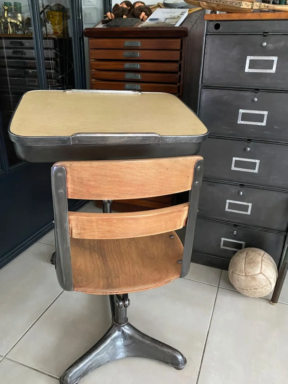 Pupitre d'écolier américain vintage