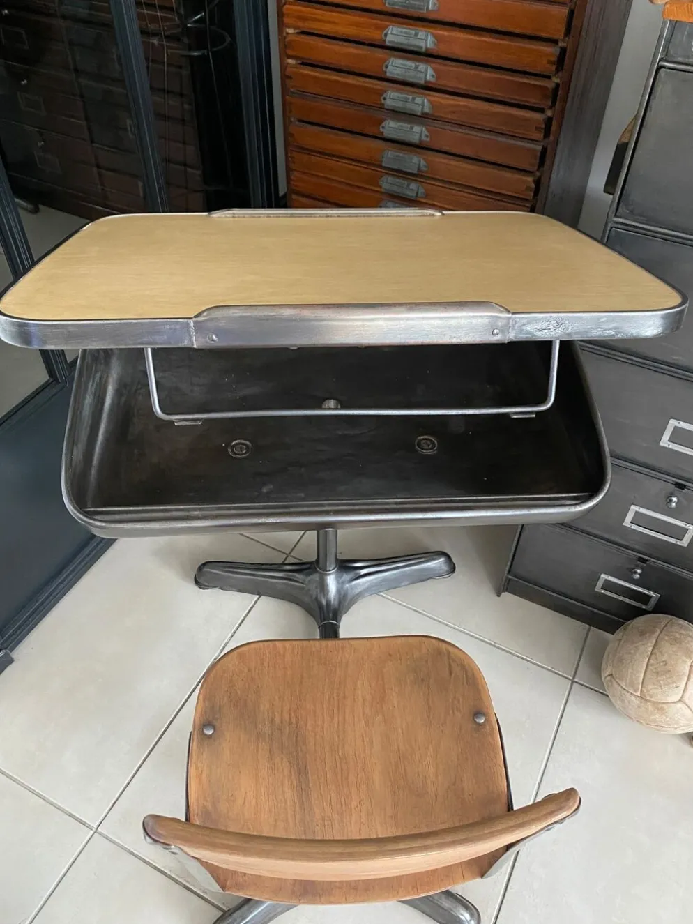 Pupitre d'écolier américain vintage