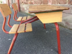 Pupitre d'écolier vintage
