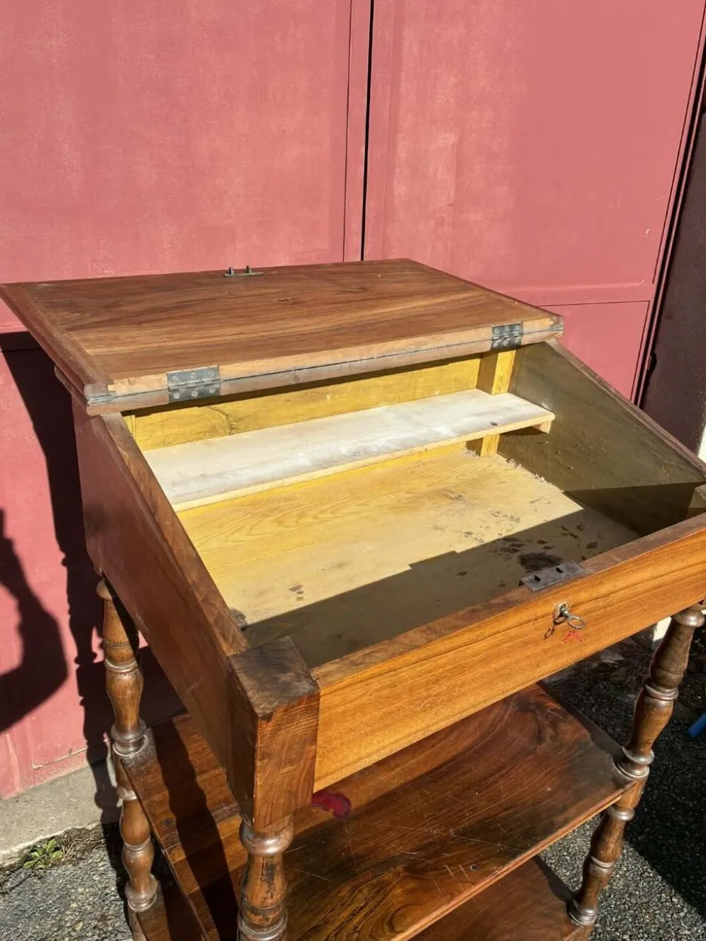 Pupitre en bois