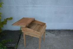 Pupitre enfant en bois naturel
