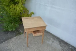 Pupitre enfant en bois naturel