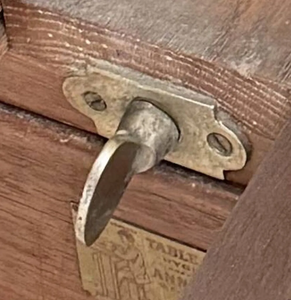 Pupitre Féret ou table à système
