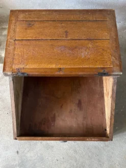 Pupitre à poser d’écolier ancien en chêne