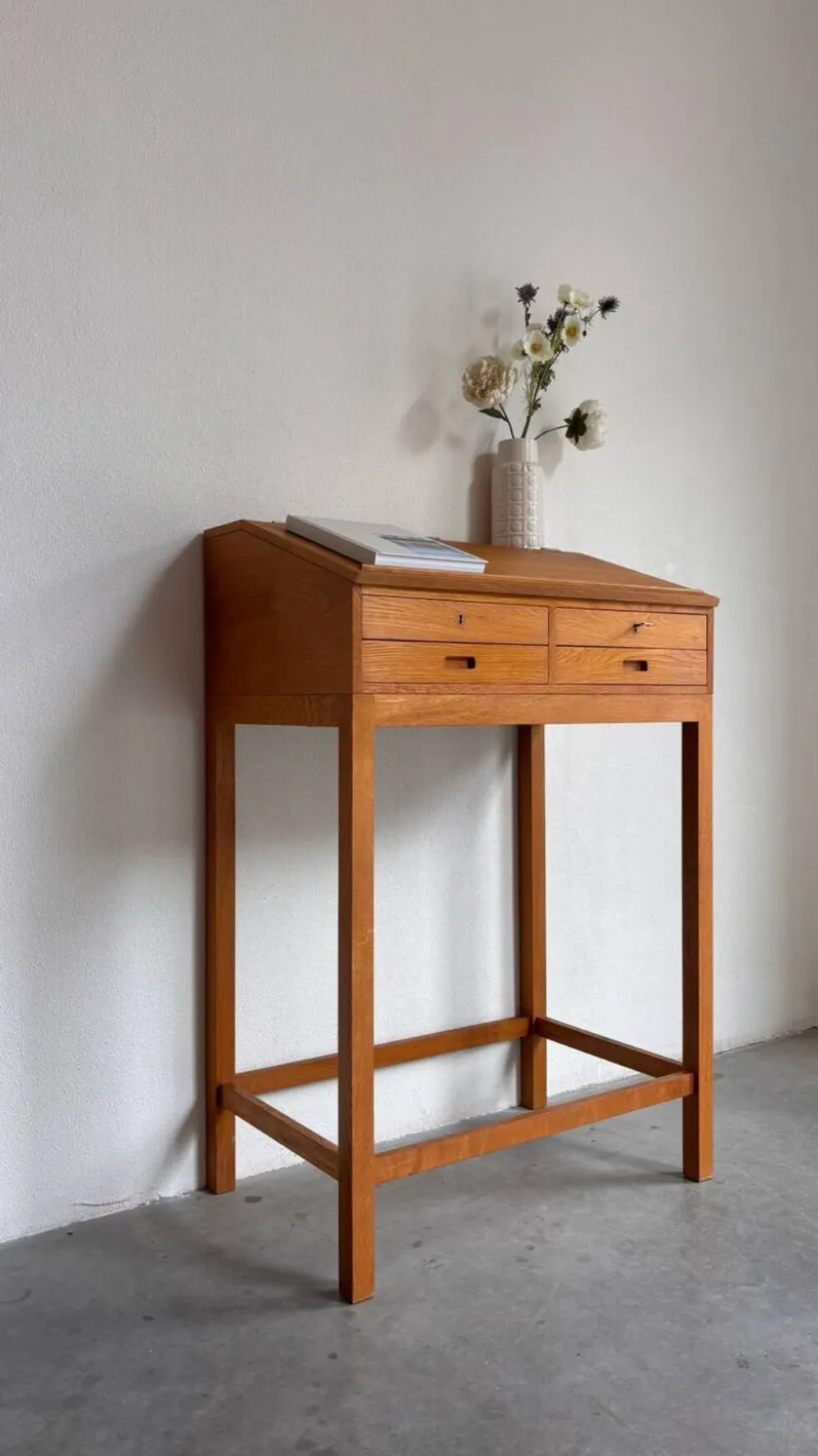 Pupitre vintage en chêne