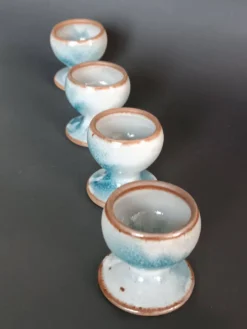 Quatre coquetiers en grès poterie Saint Amand Roger Jacques vintage