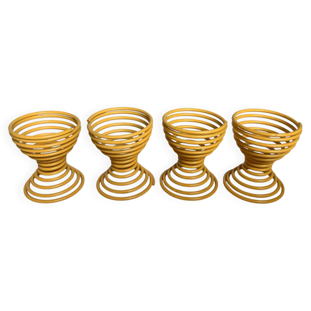 Quatre coquetiers ressort spirale jaune