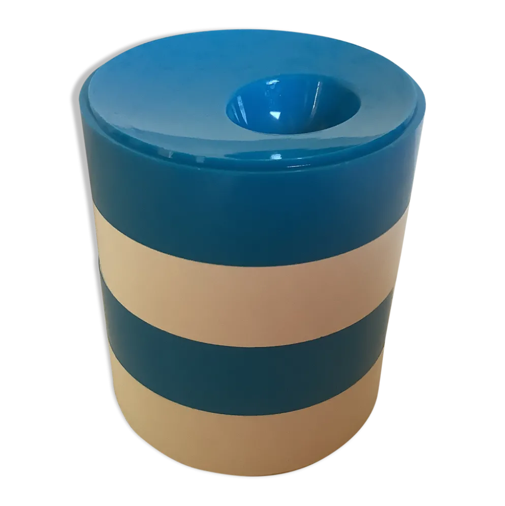 Quatre coquetiers ronds bleus et blancs année 70