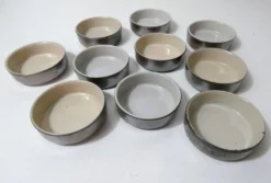 10 ramequins en grès vintage