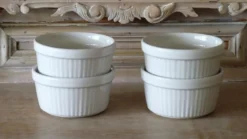4 ramequins vintage en céramique blanche