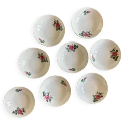 8 ramequins vintage en porcelaine
