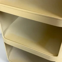 Rangement Kartell Componibili crème avec trois modules, vintage italien des années 1960.