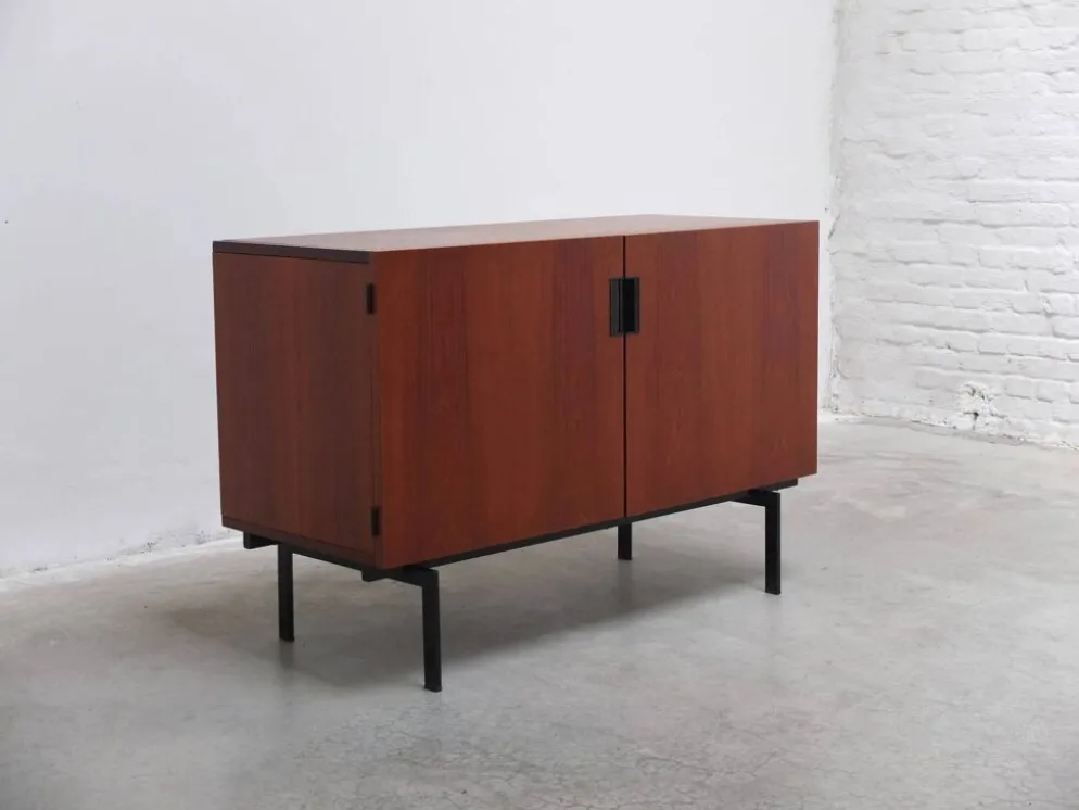 Rare buffet 'DU02' par Cees Braakman pour Pastoe, 1958
