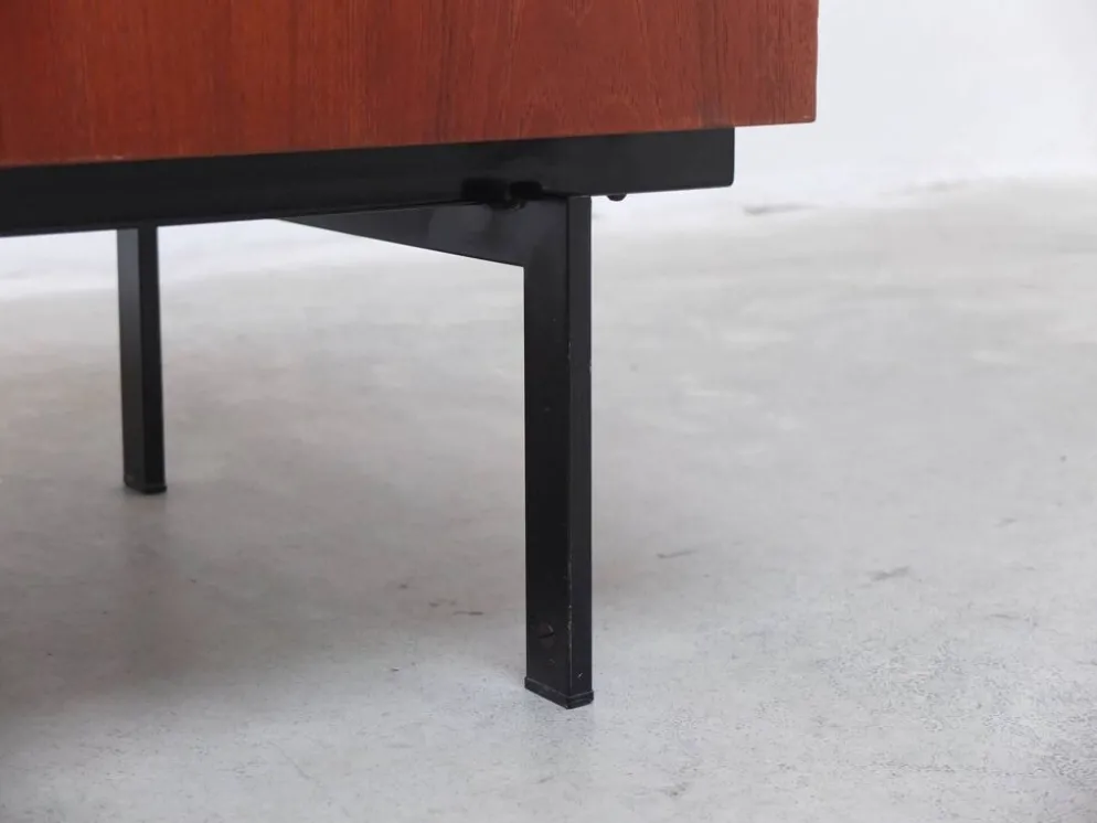 Rare buffet 'DU02' par Cees Braakman pour Pastoe, 1958