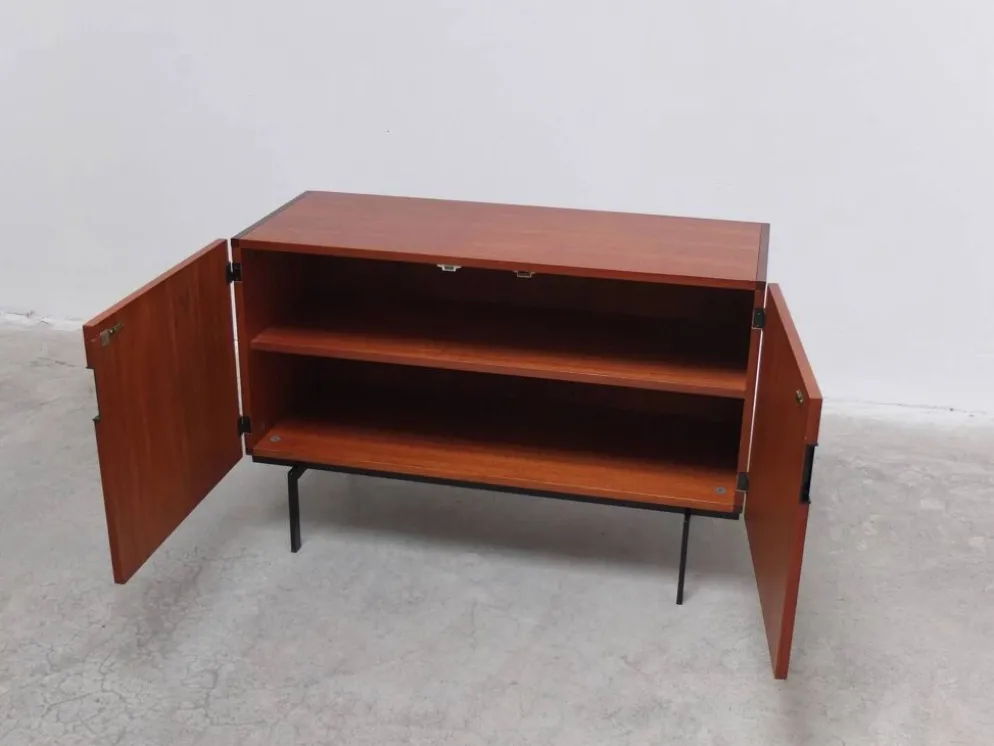 Rare buffet 'DU02' par Cees Braakman pour Pastoe, 1958