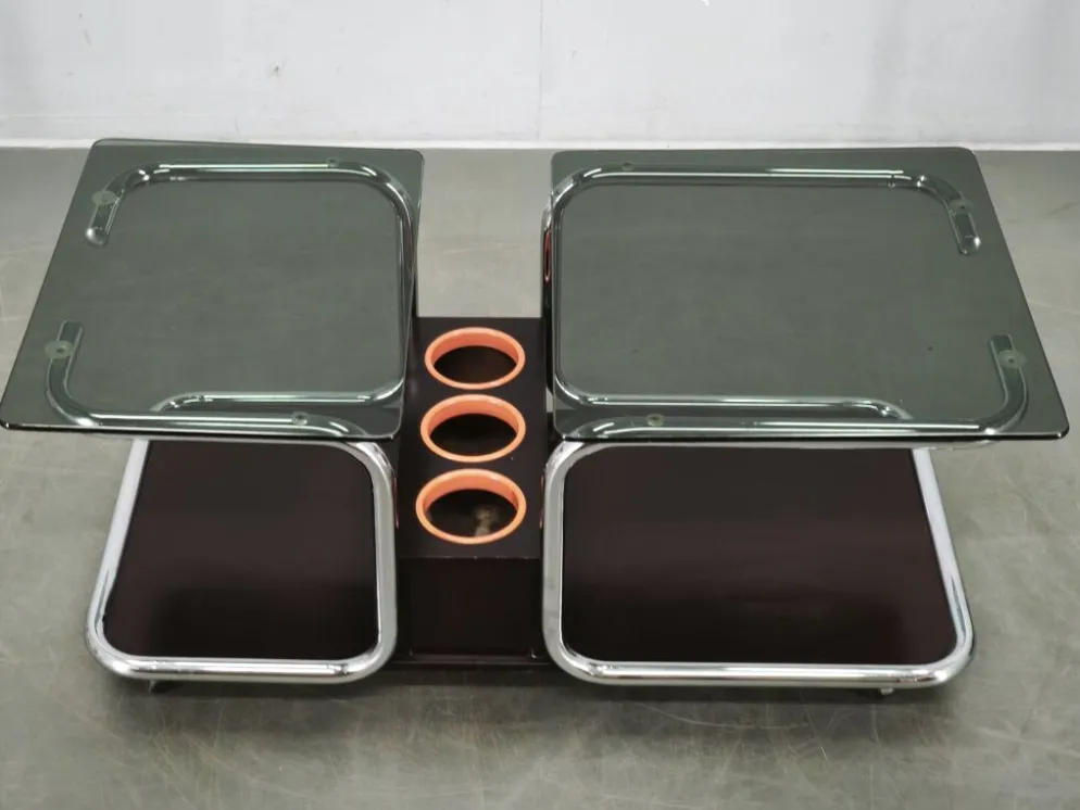 Rare chariot de bar en chrome, verre fumé et bois des années 1970, style Space Age