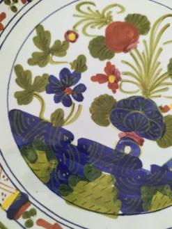 Rare duo d’assiettes italiennes en faïence – CACF Faenza