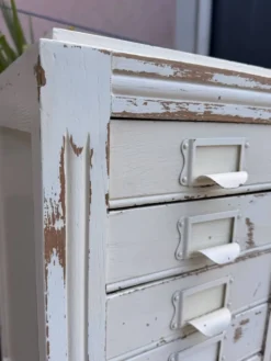 Rare meuble de métier de passementerie 26 tiroirs – patine d’origine