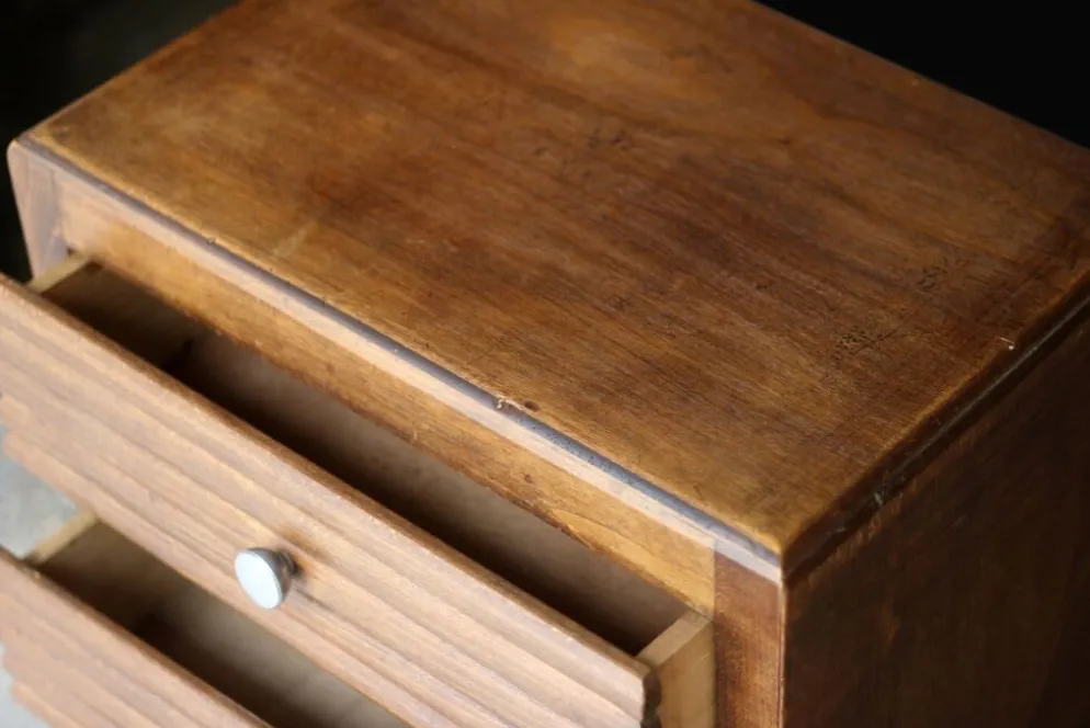 Rare : petite table d'appoint ou de chevêt RENE GABRIEL (années 50).