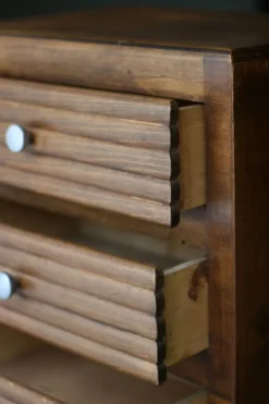 Rare : petite table d'appoint ou de chevêt RENE GABRIEL (années 50).