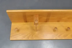 Rare porte manteau mural en bois de frêne Aksel Kjersgaard des années 1970, Danemark