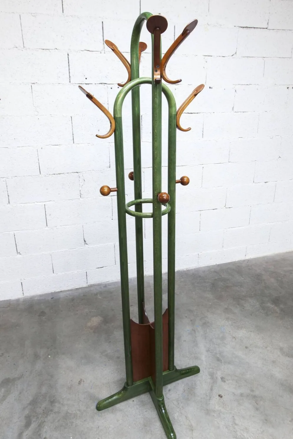 Rare portemanteau perroquet Baumann modèle Dièse 1990