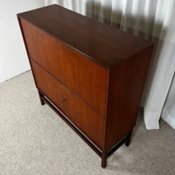 Rare secrétaire scandinave années 60, dans le style de Marian Grabinski pour IKEA