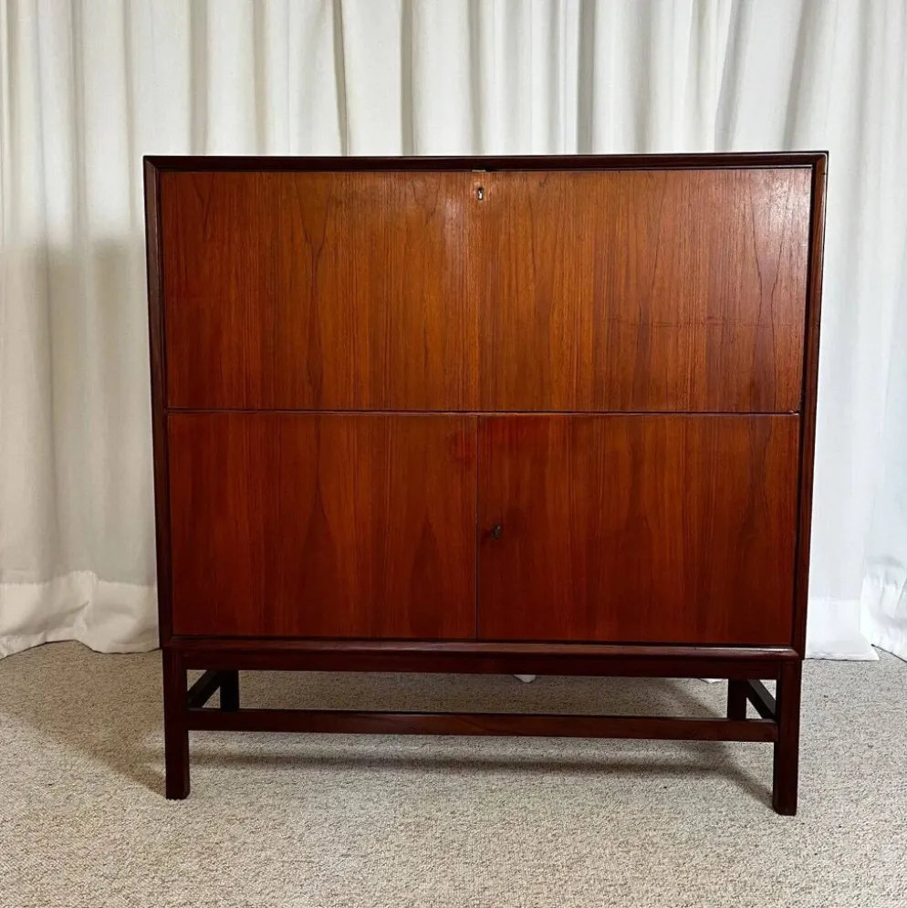 Rare secrétaire scandinave années 60, dans le style de Marian Grabinski pour IKEA