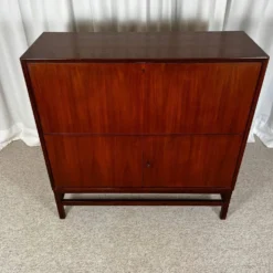 Rare secrétaire scandinave années 60, dans le style de Marian Grabinski pour IKEA