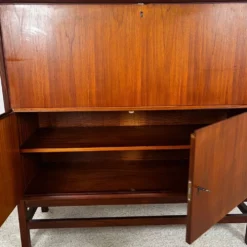 Rare secrétaire scandinave années 60, dans le style de Marian Grabinski pour IKEA