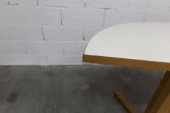 Rare set de 6 tables Baumann 1990, 80x120 et demi lune 120cm