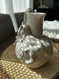 Rare : superbe pichet/carafe art nouveau, céramique craquelée signé T.