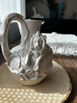 Rare : superbe pichet/carafe art nouveau, céramique craquelée signé T.