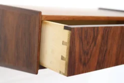 Rare table de nuit flottante en palissandre avec tiroir * Danemark 70 * bon état