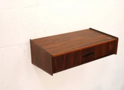 Rare table de nuit flottante en palissandre avec tiroir * Danemark 70 * bon état