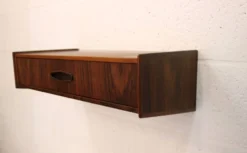 Rare table de nuit flottante en palissandre avec tiroir * Danemark 70 * bon état