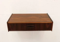 Rare table de nuit flottante en palissandre avec tiroir * Danemark 70 * bon état