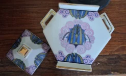 Rarissime sucrier Art Déco en porcelaine à motif fontaine stylisée – H