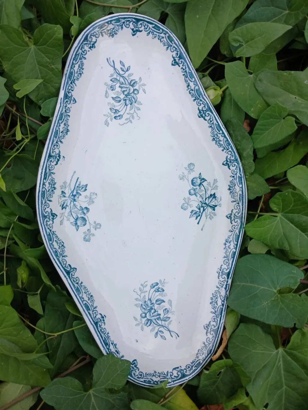 Ravier ancien en Terre de fer