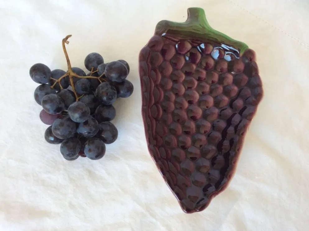 Ravier en forme de grappe de raisin poterie de St clément