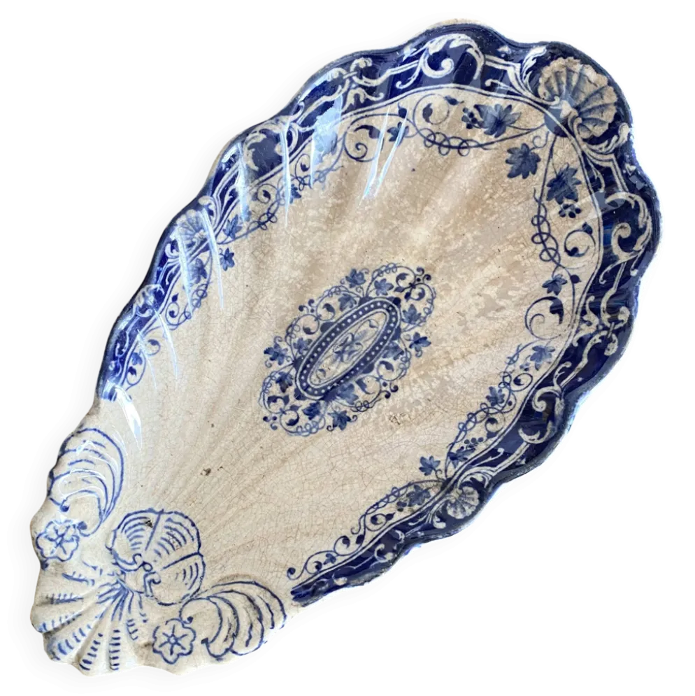 Ravier en terre de fer coquille Jules Vieillard, service "Louis XV"