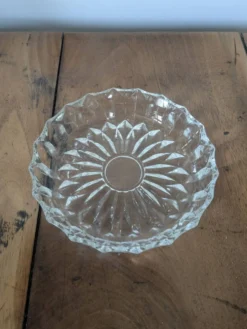 Ravier en verre ciselé