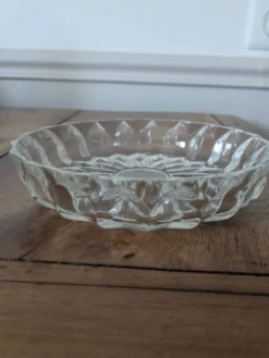Ravier en verre ciselé