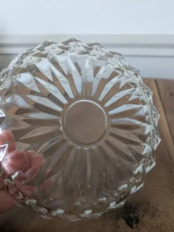 Ravier en verre ciselé