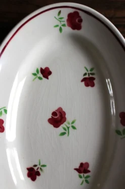 Ravier fleurs rouges Mireille Bandonviller Art Deco
