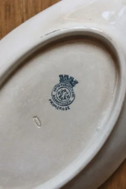 Ravier plat en terre de fer modèle